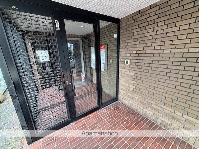 門真プラザの玄関写真