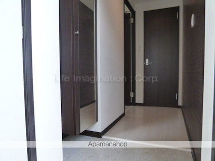 滋賀県栗東市坊袋[1LDK/41.82m2]の玄関