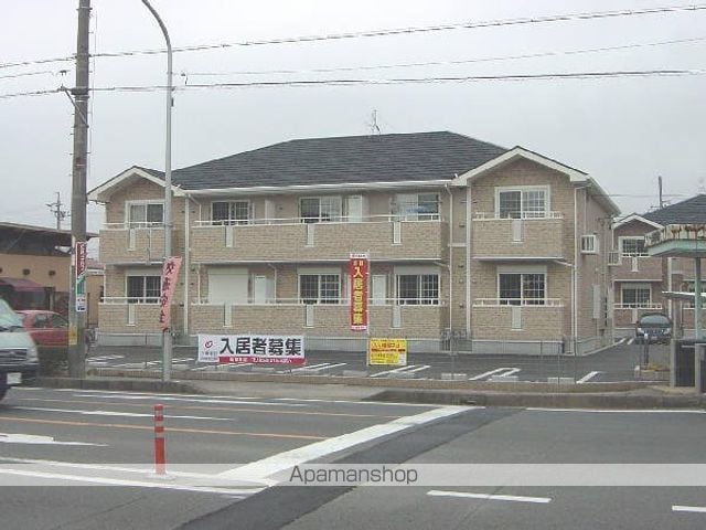クロスローズ壱番館の外観写真