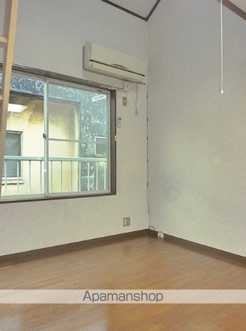 レオパレスラビドールIの内装写真