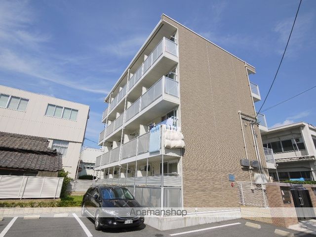 レオパレスマイン金山の外観写真