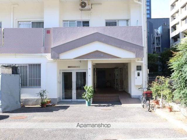 ケーエム泉の玄関写真