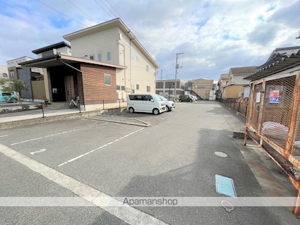 レオパレス神辺[1K/20.28m2]の駐車場