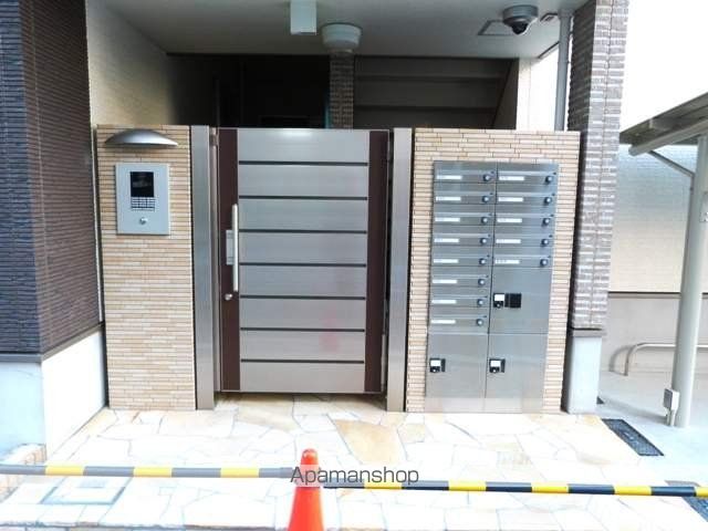フジパレス吉田本町II番館の玄関写真