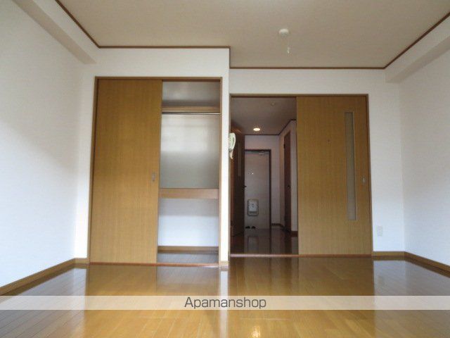 セカンドキャビンの内装写真