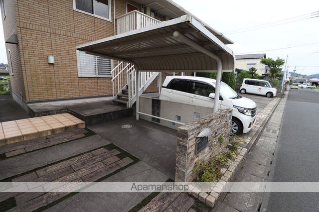 アンファンSの玄関写真