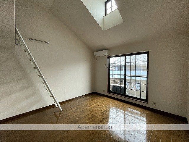アヴァンセ富沢南伍番館の内装写真