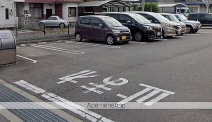 カサルビア[3LDK/66.78m2]の駐車場1