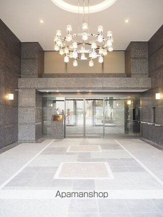 ルーブル高島平[1K/25.42m2]のロビー