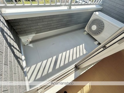 ル・ヴァン・ド・ヴェール[1LDK/53.6m2]のバルコニー