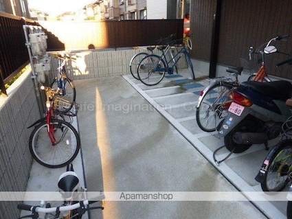 スクエアコート一里山ウエスト[2LDK/65.34m2]の共用部1