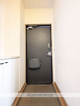 岡山県倉敷市中島[2LDK/54.16m2]の玄関