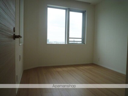 パークハビオ渋谷本町レジデンス[2LDK/64.63m2]のリビング・居間2