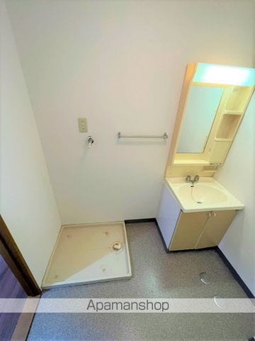 ドミール本郷 B棟の内装写真