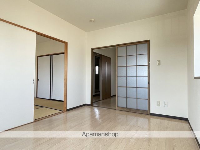 マンションカズの内装写真