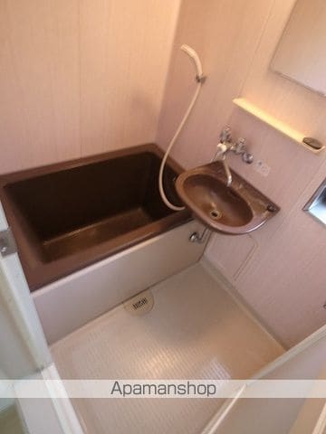 ストークハイツ加納の内装写真