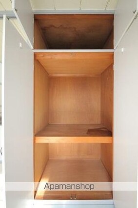 ハイツ椎の木[1R/17m2]の収納