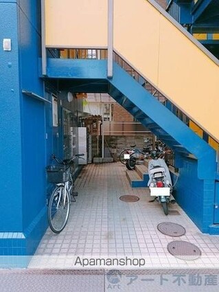 ピカデリーサーカス緑町[1R/17.7m2]のエントランス2
