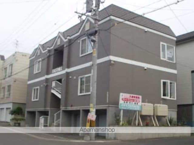 イーストヒルの外観写真