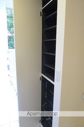 Ｍｓ[1K/24.04m2]の玄関