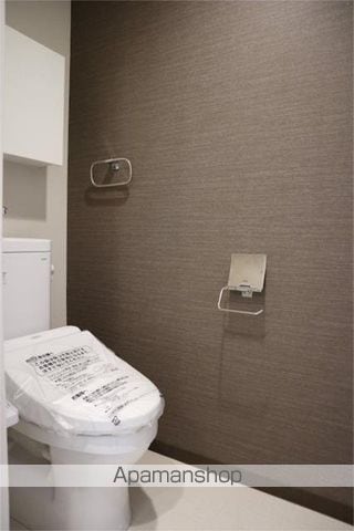 ショウエイ靱の内装写真