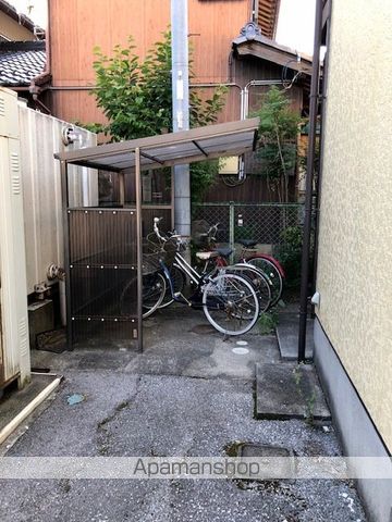 パーシーの玄関写真