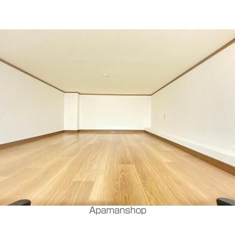 プチグレイス塚口弐番館の内装写真