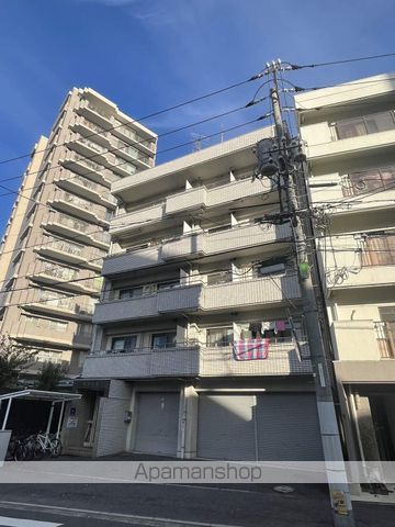 松岡ビルの外観写真