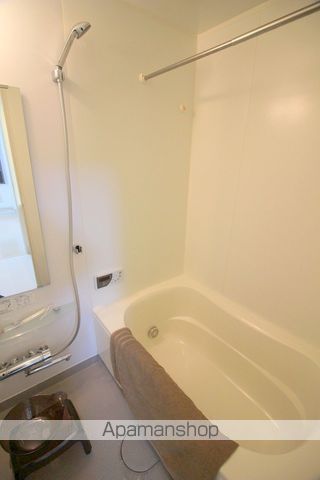 クロスレジデンス大阪新町の内装写真