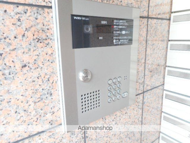 ピエ・タ・テール本山の玄関写真
