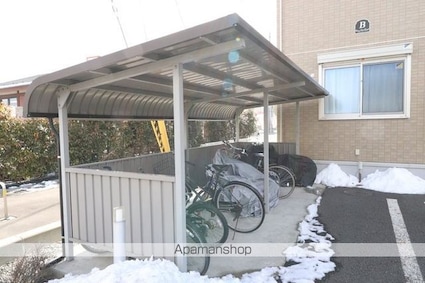 岩手県盛岡市北飯岡２丁目[2LDK/62.1m2]の共用部