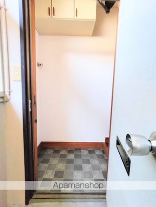 メゾンひまわり[2K/36.37m2]の玄関