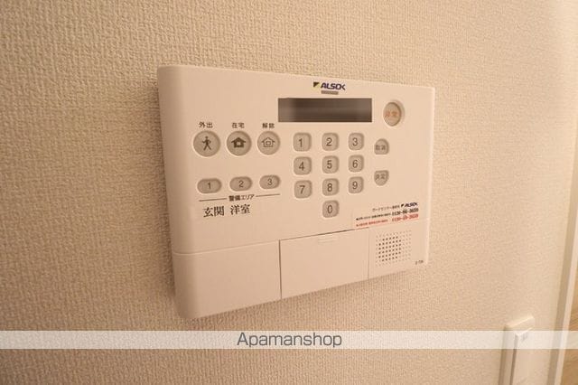 OKUE IIの内装写真