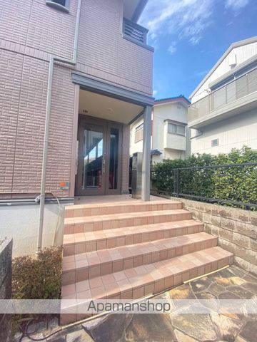 リビングタウン三橋の玄関写真