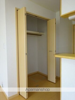 和歌山県和歌山市弘西[1R/32.9m2]の収納