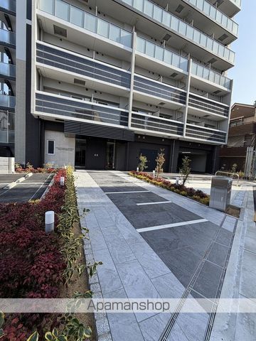 ESLEADRESIDENCETHEGRAND大阪福島CLASSの玄関写真