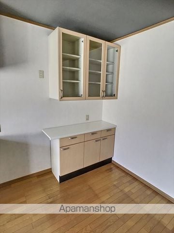 東上重原店舗2階の内装写真