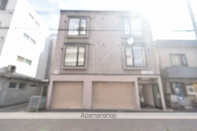 ビブレ学園前の外観写真