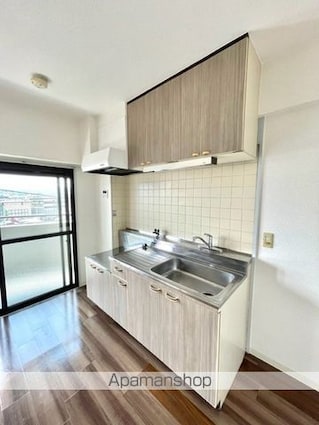 ステージハウス万石[2DK/42.12m2]のキッチン