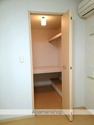 ジ・ラソーレ　三国[2DK/42.89m2]の収納