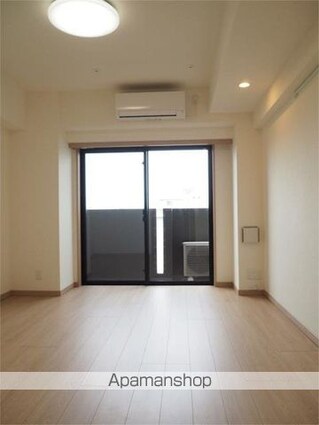 ルーブル高島平[1K/25.42m2]のリビング・居間