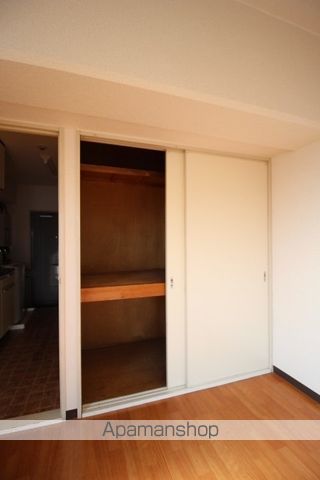 ビッグバーンズマンション清輝橋の内装写真