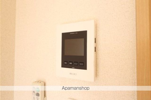 ロイヤルヒルズ春日 ABCDの内装写真