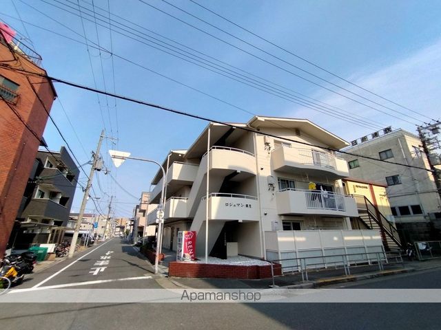 ロジュマン鶴見の外観写真