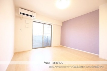 坂本３丁目アパート　　　　　　　　　　　　　　　　　　　　　[1R/33.78m2]のリビング・居間