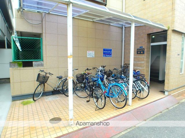 シティハイツ中町の玄関写真