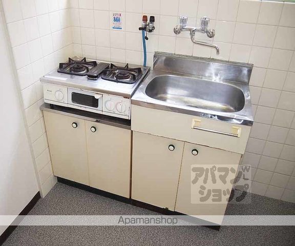 ハイツ泉涌寺の内装写真