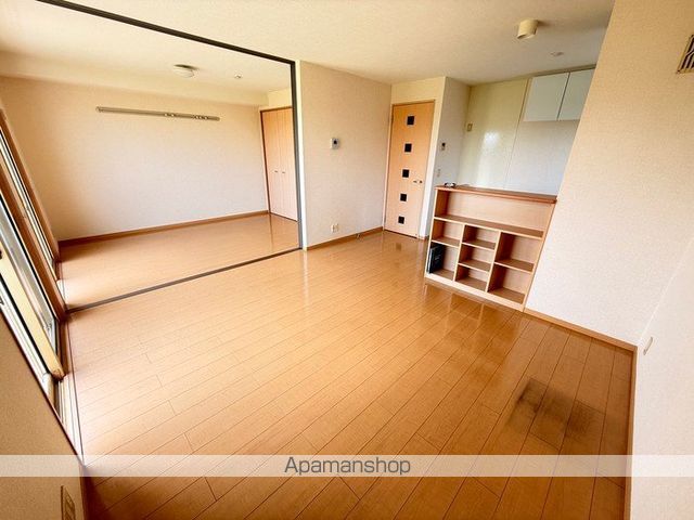 メゾン アルカディア B棟の内装写真