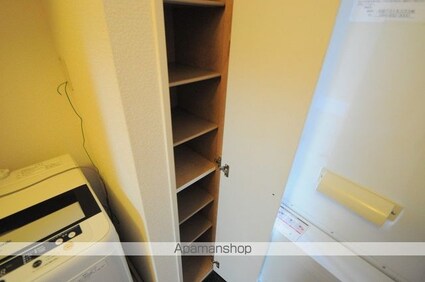 レオパレスグラシューズＫ[1K/23.18m2]の玄関