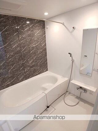 アイプレイス彦根Ⅱ[1LDK/44.7m2]のバス